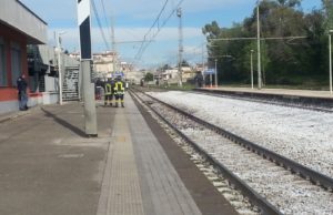 Stazione ferroviaria di Casoria: cadavere sui binari. Ritardi per i treni in viaggio