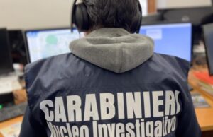Napoli, blitz anticamorra dei carabinieri: l’altarino per omaggiare Emanuele Tufano, l’egemonia del gruppo di fuoco sul quartiere, arrestate 8 persone e rimossa l’edicola votiva