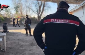 Napoli, viaggio nel campo nomadi di via del Macello: controlli e sequestri da parte dei carabinieri